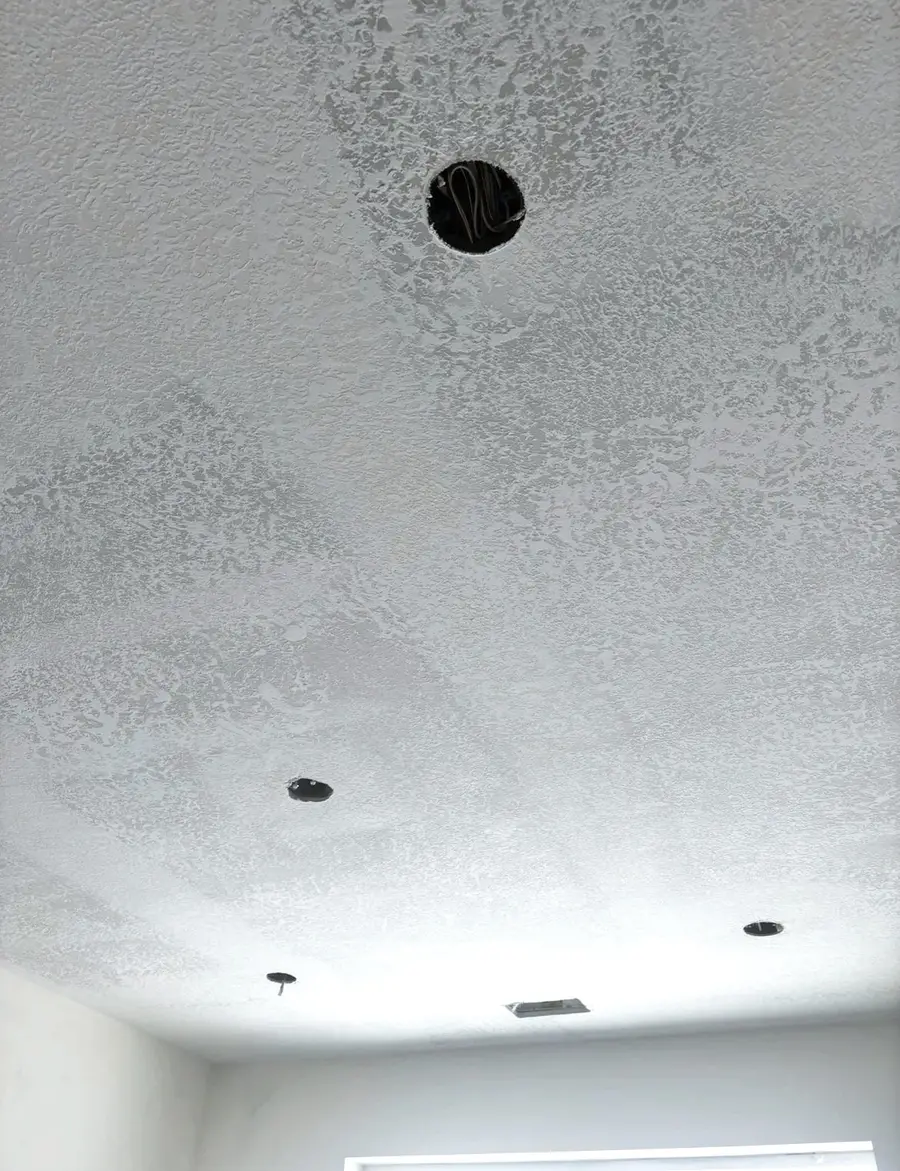 Smooth knockdown ceiling texture finished by Toro R Services in Cache Valley, Utah